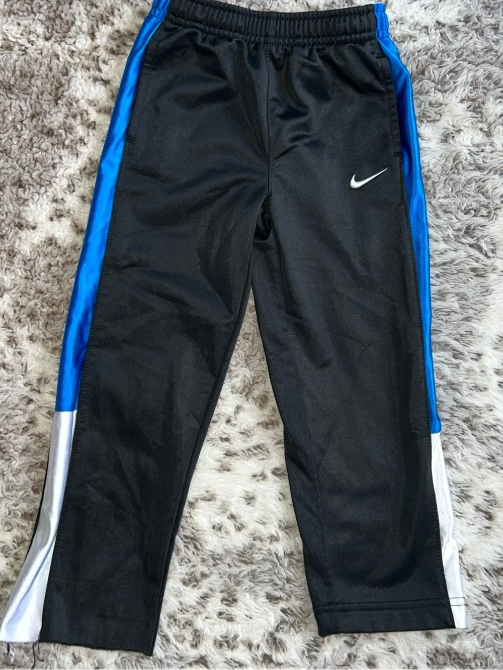 Boys 3T Play Pants Lot Nike & Carter’s 2 Pairs